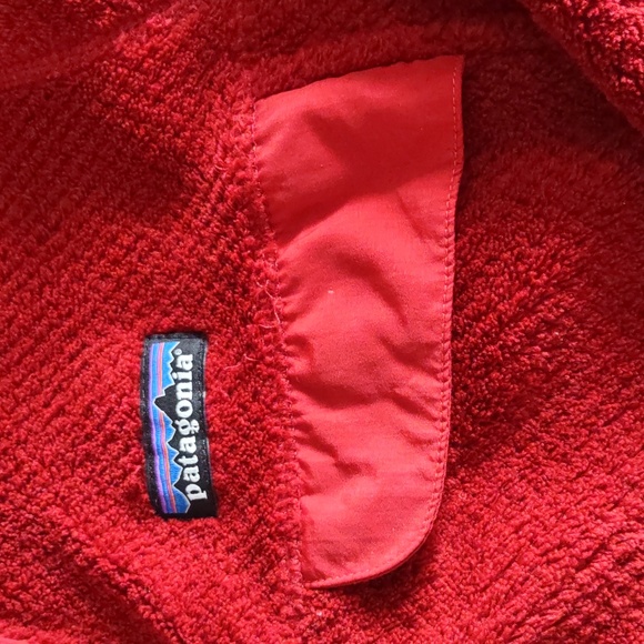 Patagonia Medium Red T-Snap Textured Pullover Fleece - Picture 4 of 16
